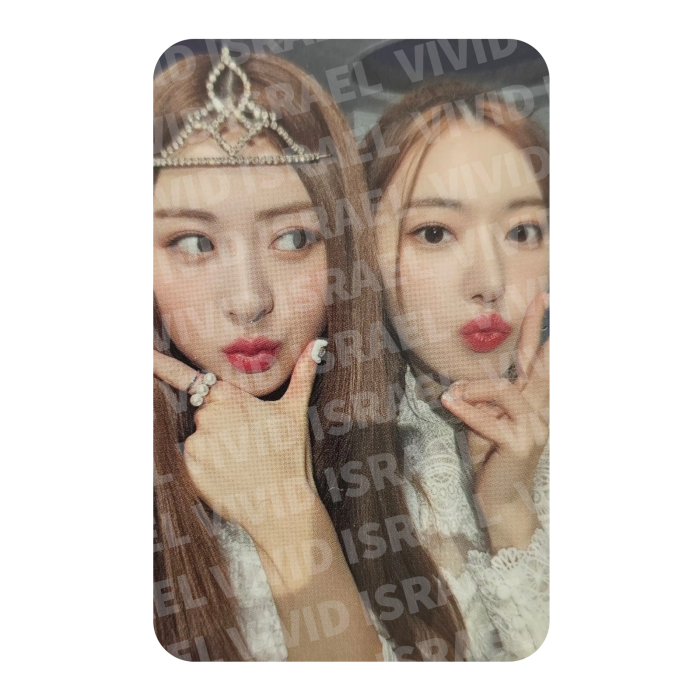LE SSERAFIM GROUP – YUNJIN & SAKURA Fearless Japan Photocard