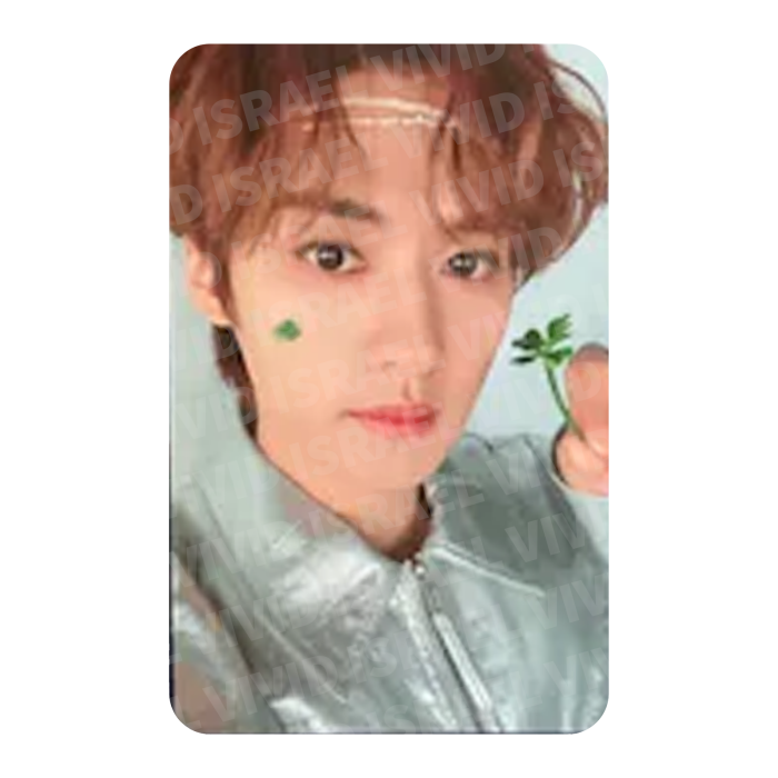 STRAY KIDS LEE KNOW - Social Path STANDARD Photocard