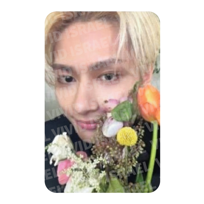 SEVENTEEN JUN – FML CARAT ver. Photocard