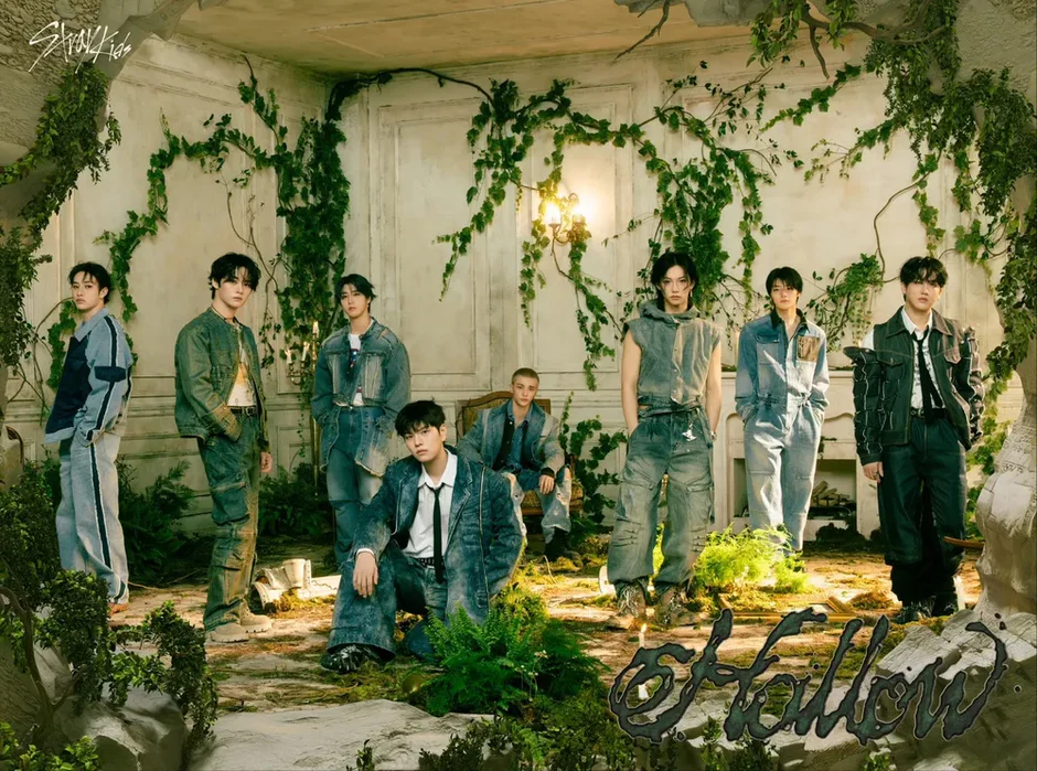 Stray Kids 3rd Mini Album - Hollow (LIMITED A) CD