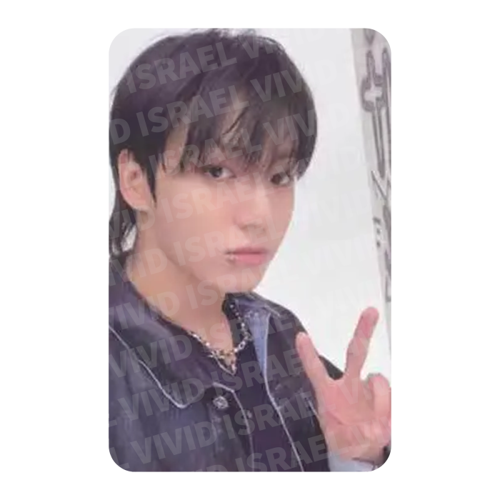 BTS JUNGKOOK - GOLDEN Photocard