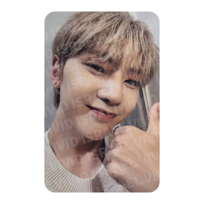 ZEROBASEONE MATTHEW - Youth in the Shade JUMP UP Photocard