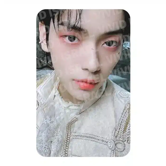 TXT SOOBIN – THE CHAOS CHAPTER : Freeze World ver. Photocard